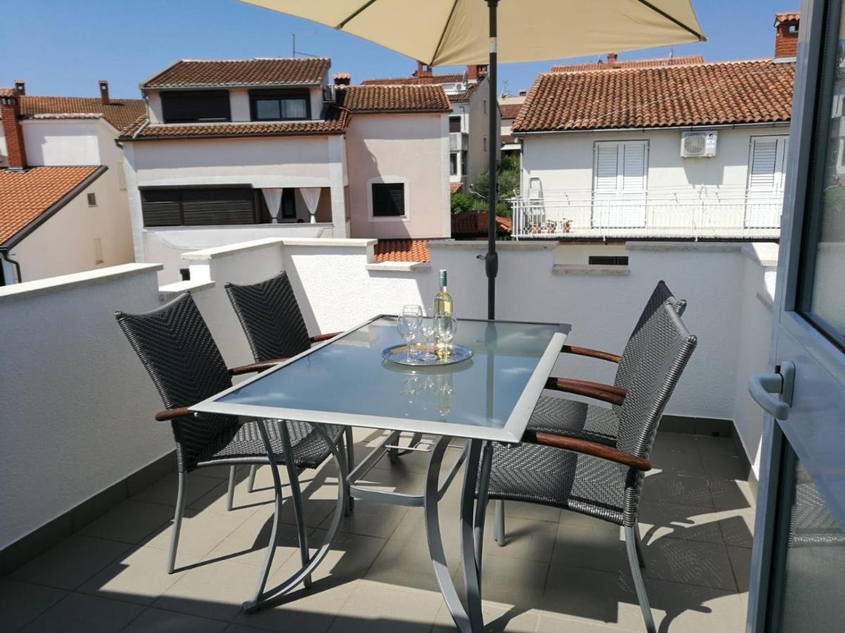 Ferienhaus Bozena Appartment 6 Врсар Экстерьер фото