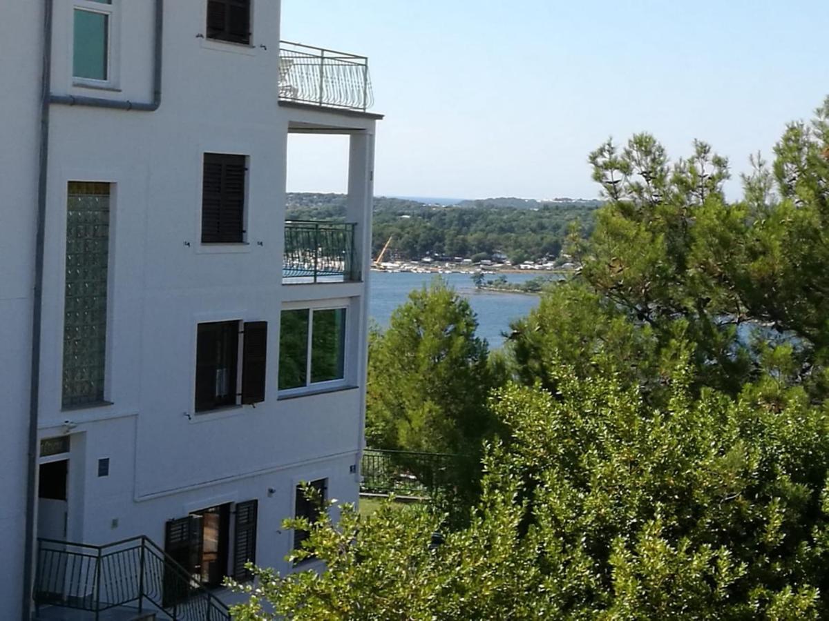 Ferienhaus Bozena Appartment 6 Врсар Экстерьер фото
